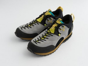 名品パンツを生み出したグラミチが、シューズコレクション開始！